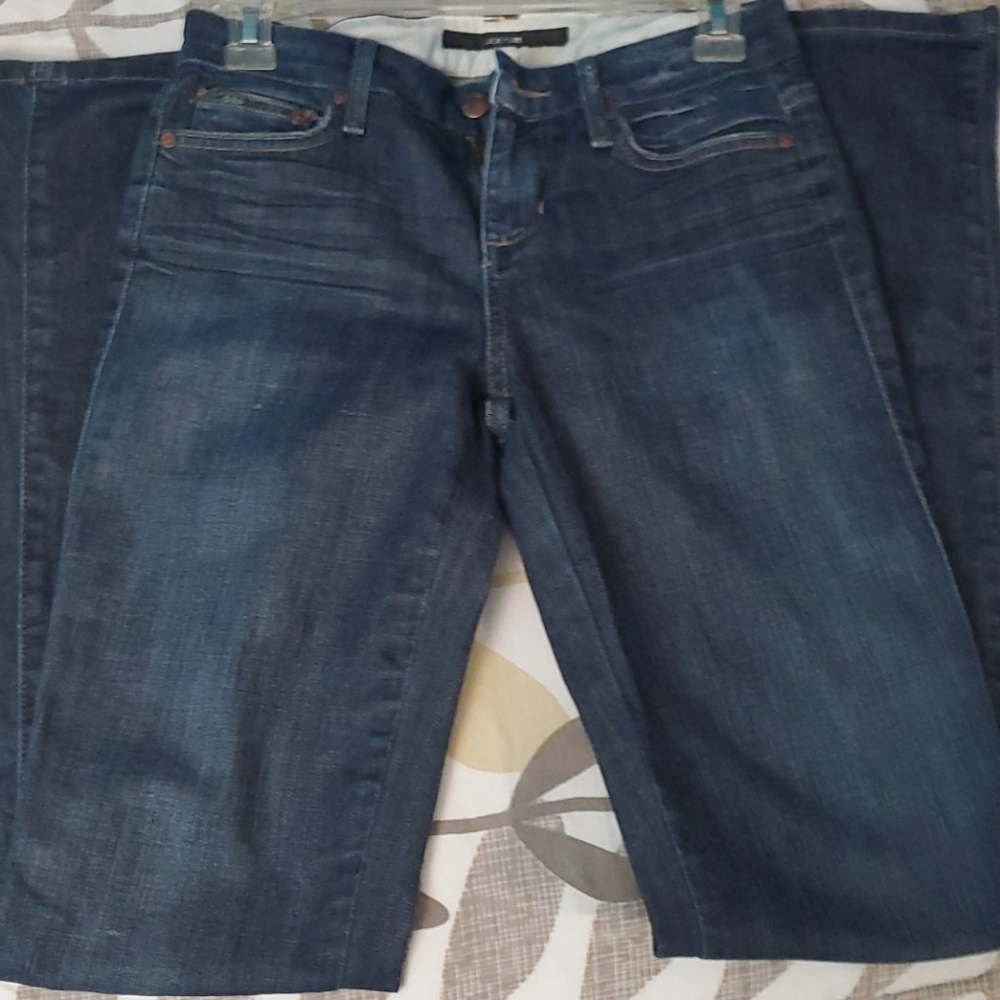 Women's jeans